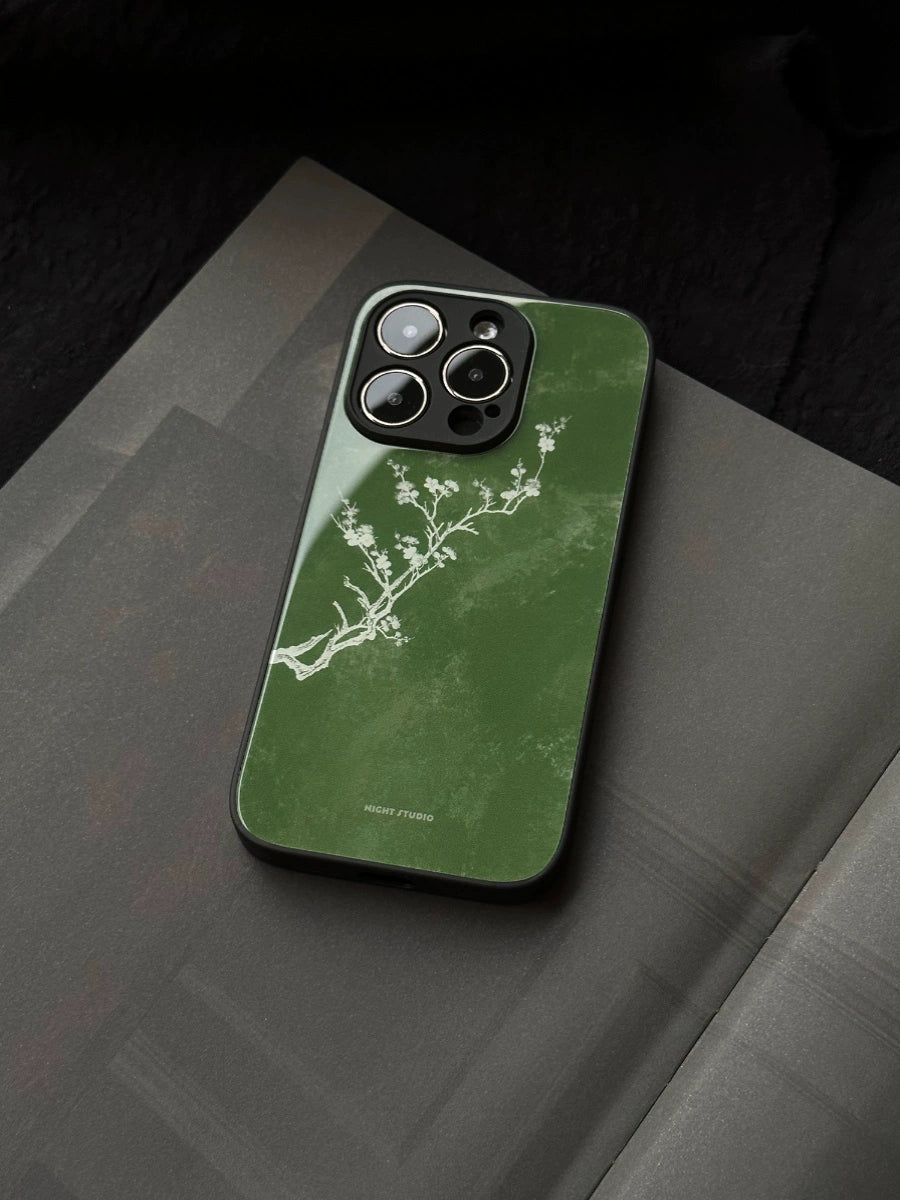 Night Studio Plum Blossom Vintage Green Phone Case