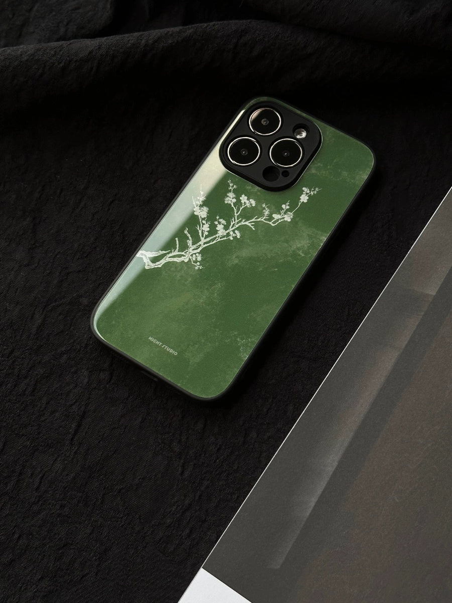 Night Studio Plum Blossom Vintage Green Phone Case