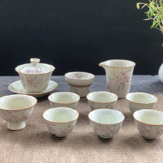 120 ML Ru Kiln Plum Blossom Gaiwan