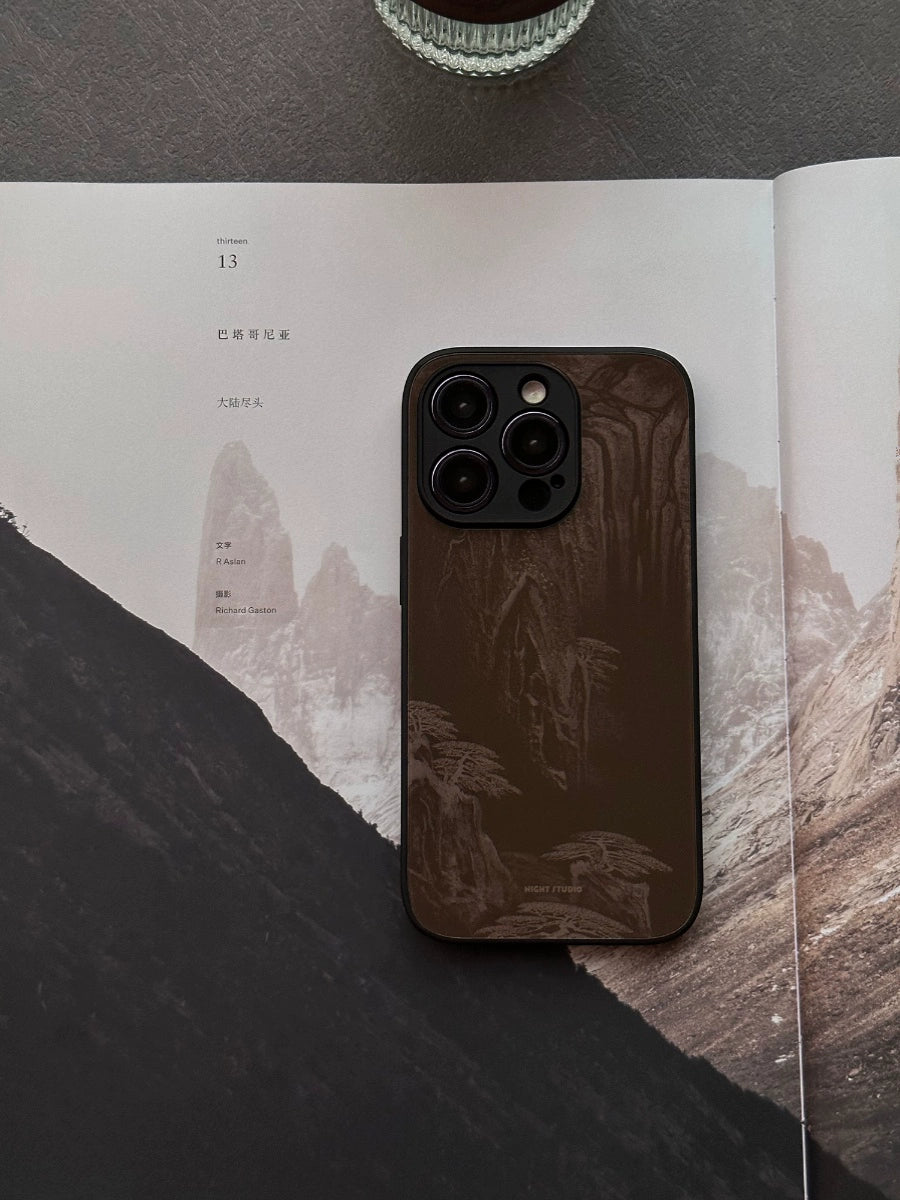 Night Studio Natural Mountain Tree Brown Phone Case