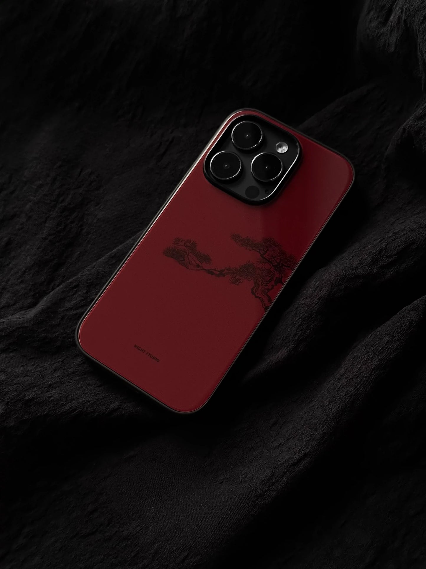 Night Studio Natural Pine Vintage Red Phone Case