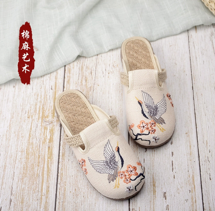 Ancient Chinese International Old Beijing Cloth Shoes Hemp Flower Slippers Flat Bottom Non-slip