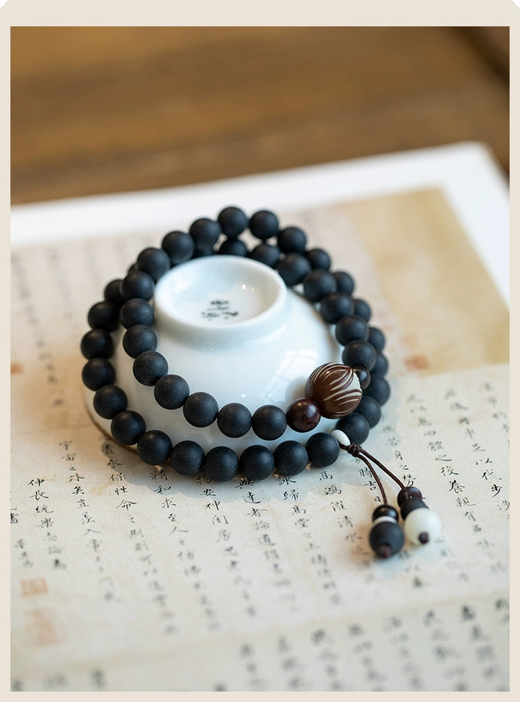 Ancient Apricot Hand Female Mori Rookie Love Buddha Bead Bracelet Sandalwood Bracelet Natural Chinese Buddha Bead