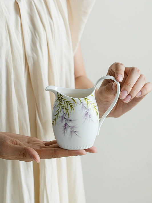 Hand + Wisteria Flower + Ear Fair Cup Ceramic Tea Leak Cup Male Cup Household Tea Sea Kung Fu Tea Set Accessories