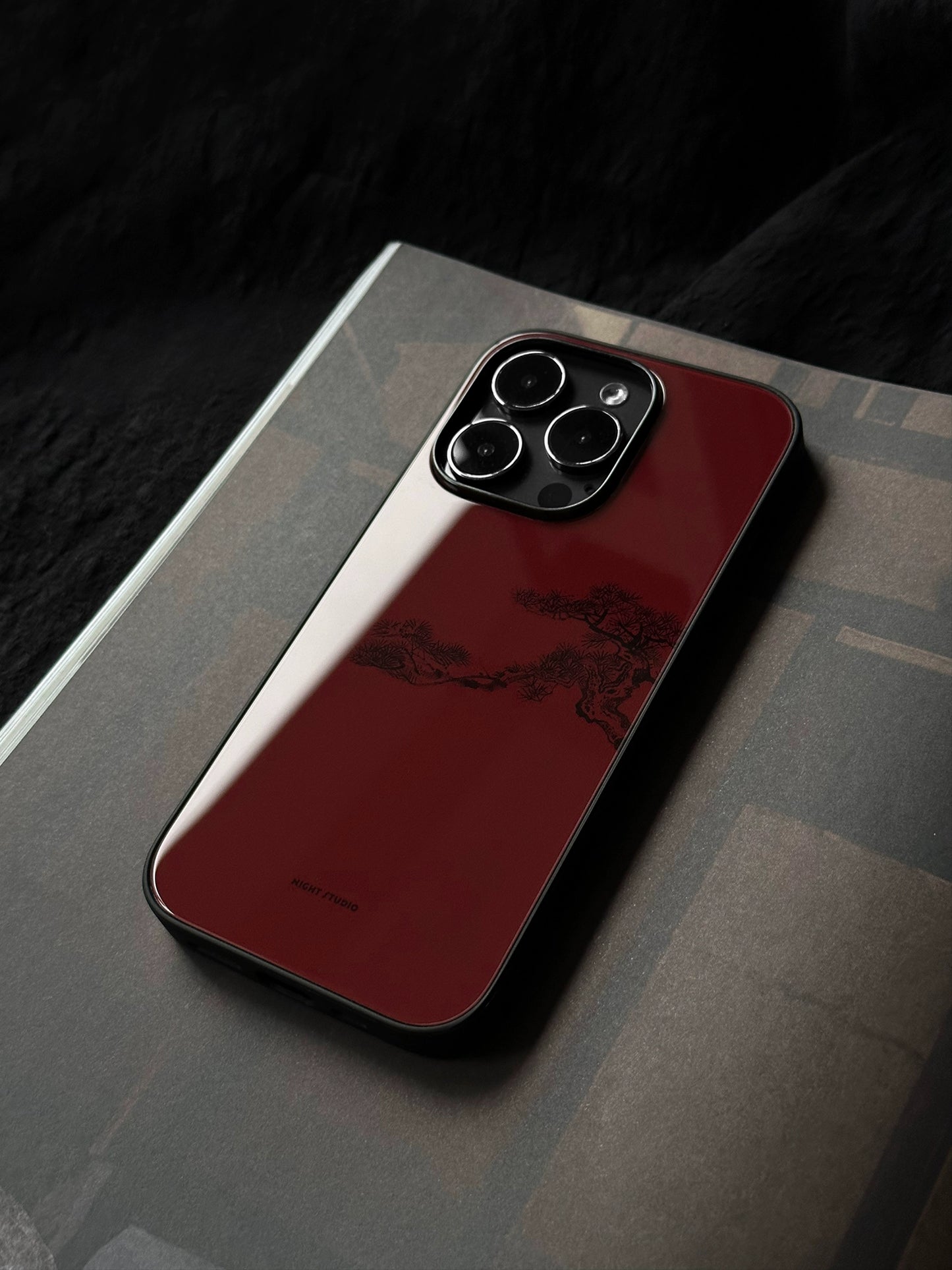 Night Studio Natural Pine Vintage Red Phone Case