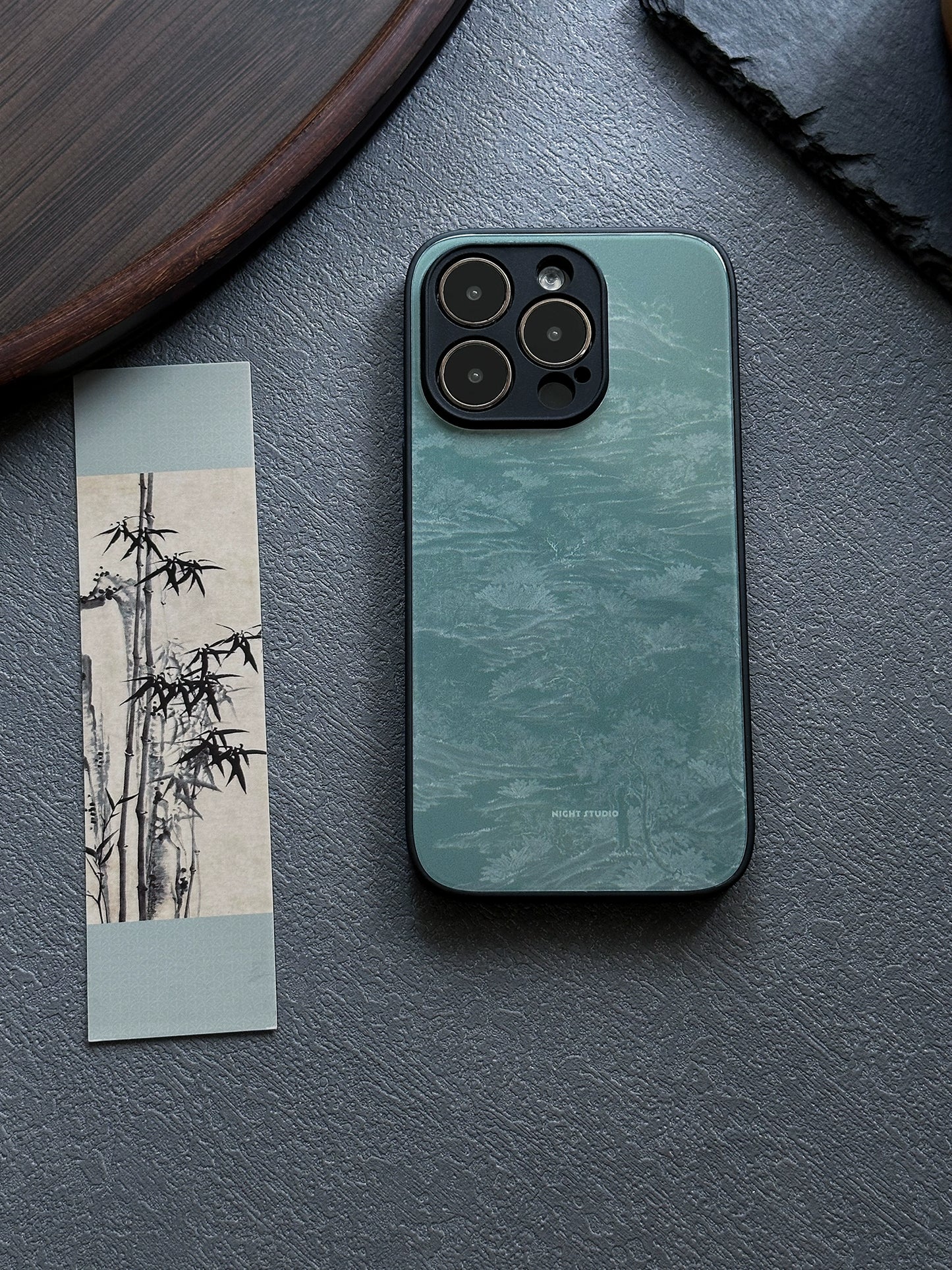 Night Studio Snow Blue Protective Phone Case