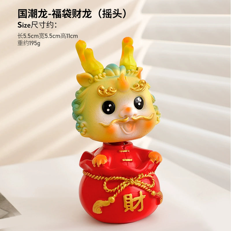 Italy, fashion, doll, small goods for customers and household use, office workstation desktop goods