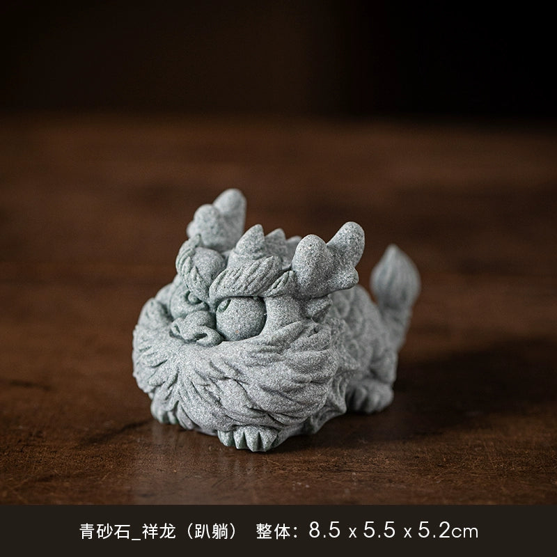 The little god of the meaning is to send a package of tea and tea, and this piece can be used as a zodiac sign.