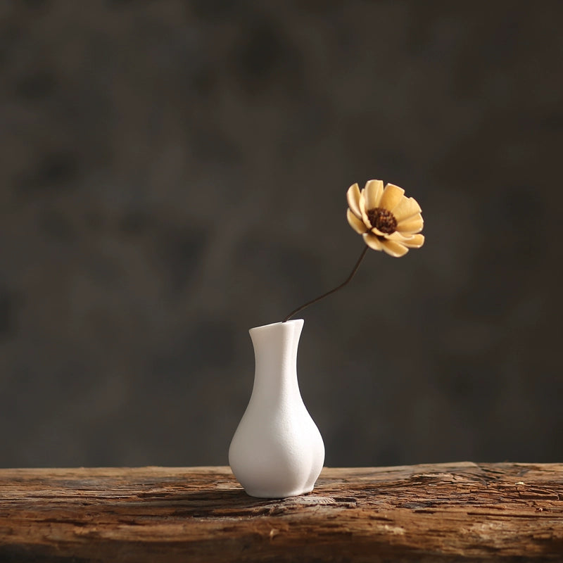 Generation Chinese Home Furnishing Ceramic Small Vase Flower Insert Simulation Flower Dry Flower Device